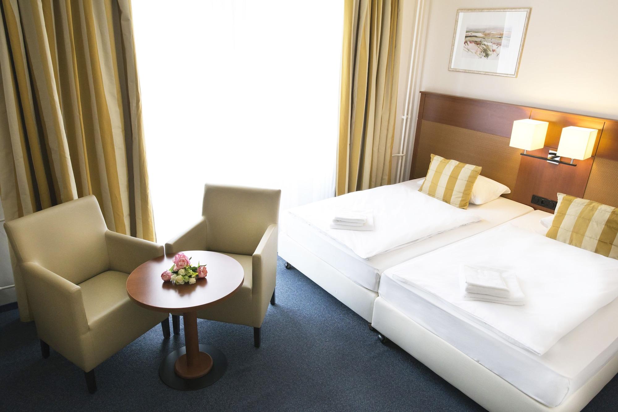 Hotel Marttel Karlovy Vary Dış mekan fotoğraf